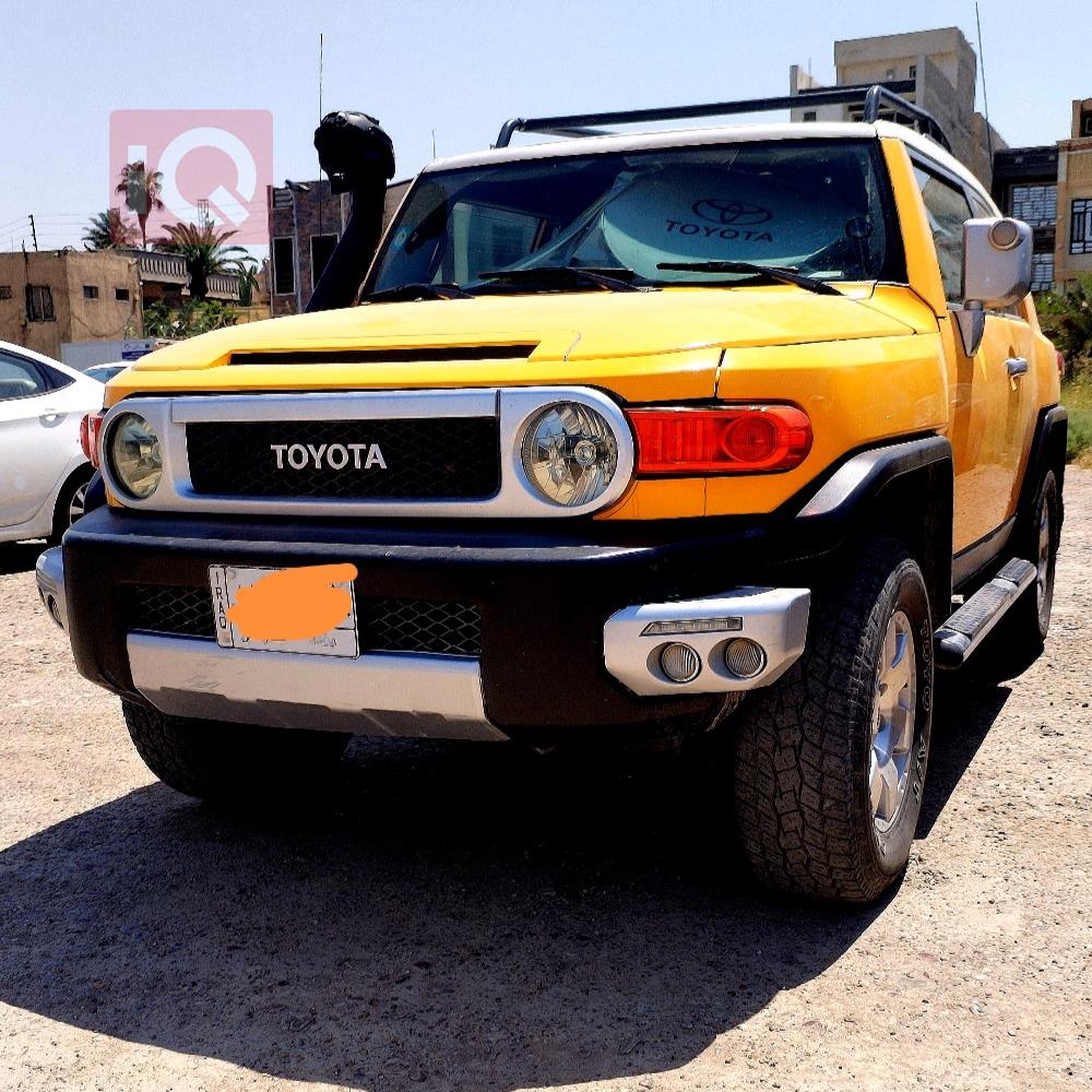تويوتا إف جي كروزر